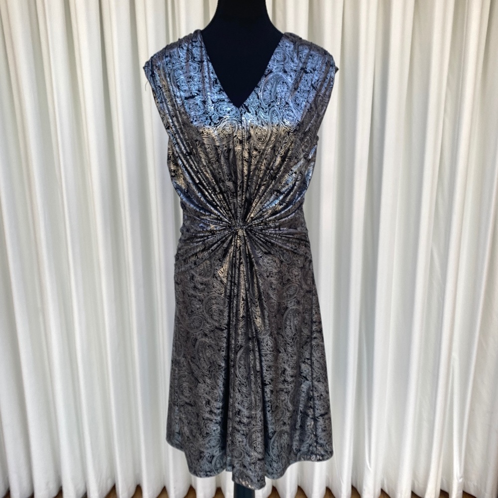 V Neck Fit & Flare Cap Sleeveless Dress